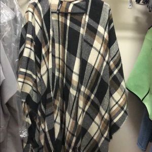Torrid plaid poncho (one size)